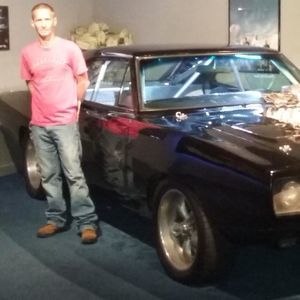 Meet your Posher, Robert